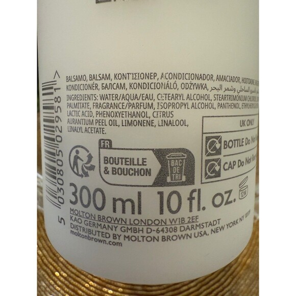 Molton Brown Coastal Cypress & Sea Fennel Hair Care Set Retail: $64 - Picture 4 of 5